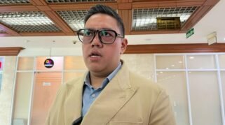 wakil ketua komisi i dpr ri dave laksono 1742364893167 169