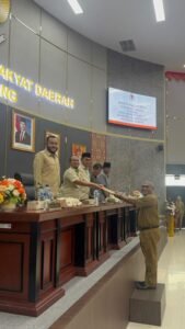Rapat Paripurna, DPRD Kota Padang Sambut Baik Tiga Ranperda Usulan Pemko 2 IMG 0774