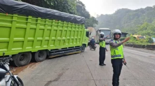 usai macet panjang jalur sitinjau l94